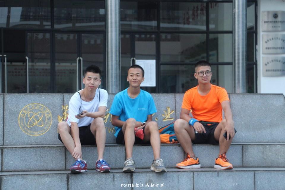 null-39b3cf1eae7650a2