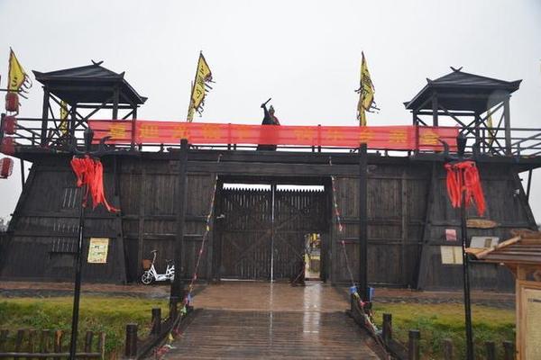 一起玩|三国村特色露营，感受古韵之风！