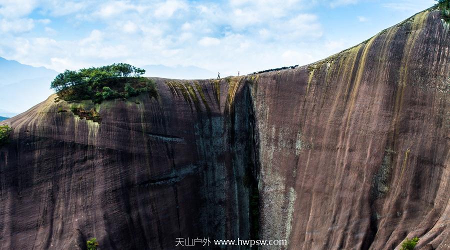 123101ve7xgxo0l10qx000