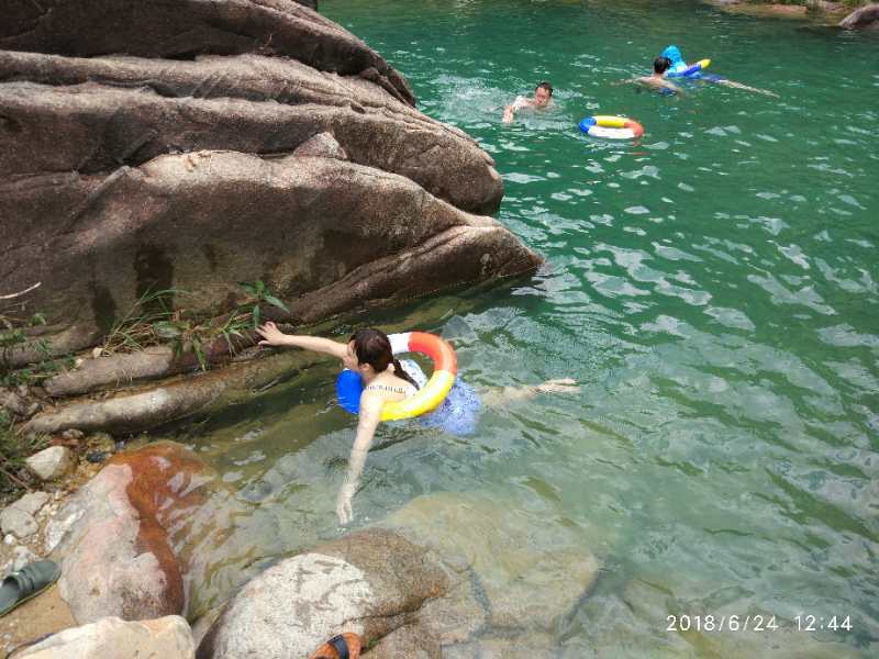 mmexport1529845620459