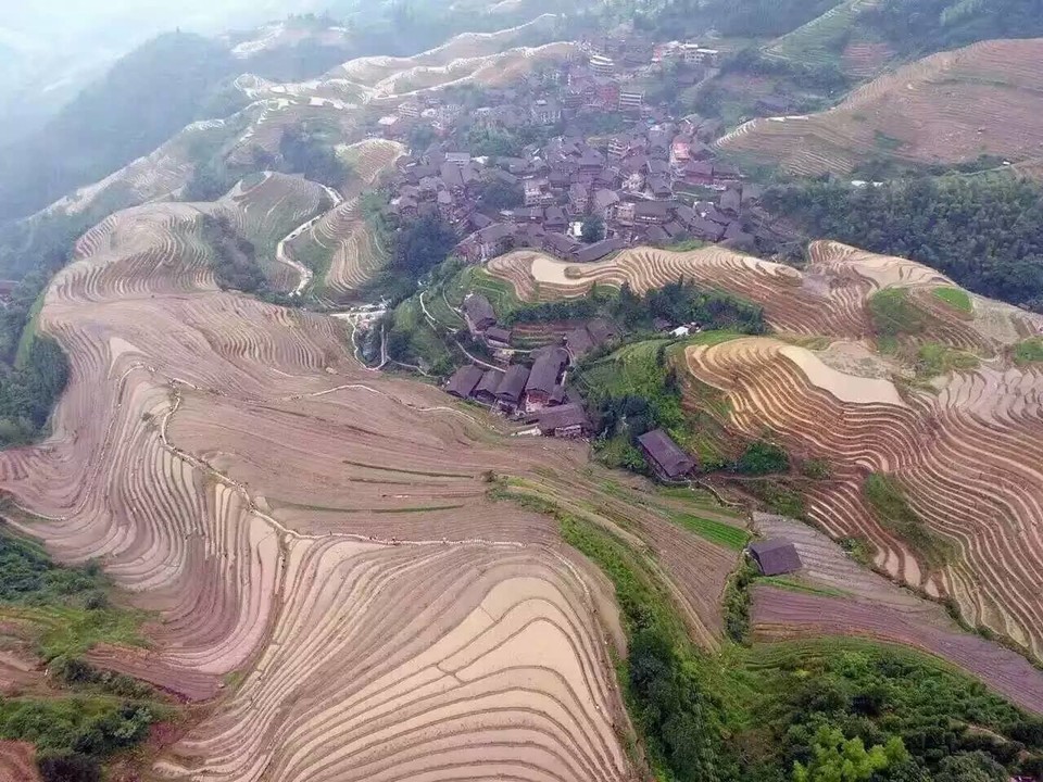 mmexport1465573079468