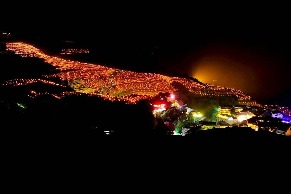 mmexport1465573813626