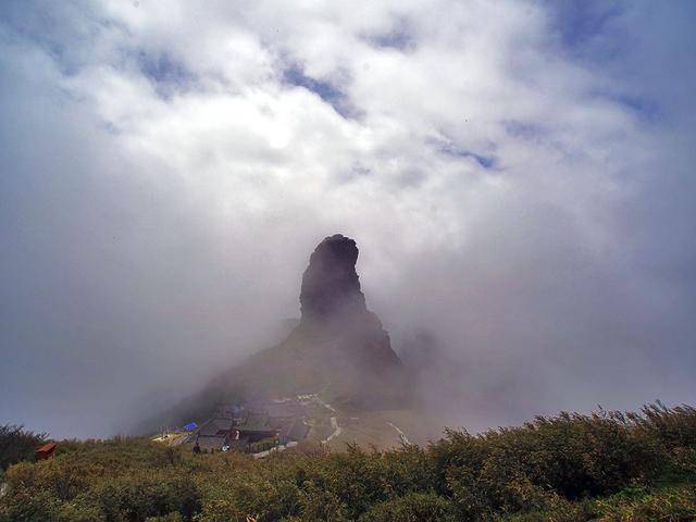 不谢前世，不修今生，去梵净山看看来世