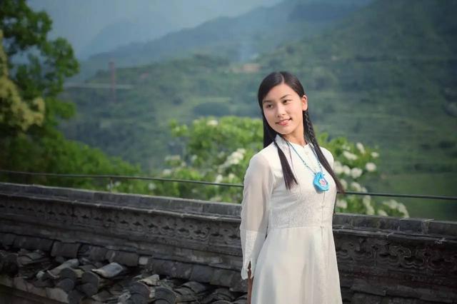 这个开满鲜花的古村落,也许你曾梦见过?