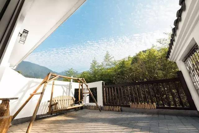 中国最美的梯田到底美成什么样？来这个童话小城你就知道了