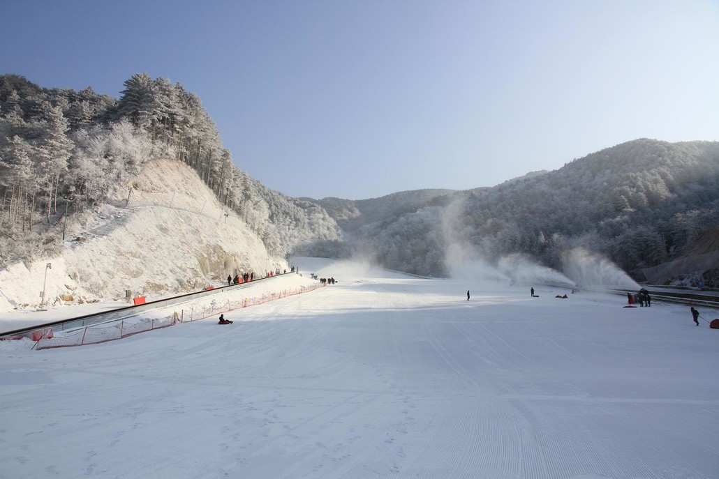 来场和雪的约会,滑雪初体验,大明山万松岭滑雪场-泡瑞口温泉-在线订票