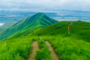【香港徒步】蓝天白云香港草原鸡公岭徒步活动