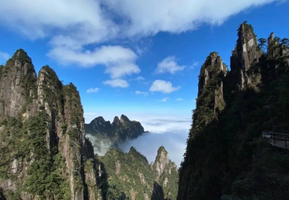 【新线莽山3天】5.2-5.4莽山五指峰悬空栈道 九龙潭峡谷秘境 白朗小洱海 坪石金鸡岭