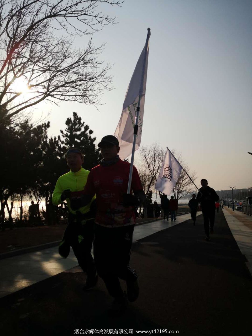 LzPgC12aZ2b-s2v_UsRwCY22fr8fMbdKVrQ86GfI_R8vNy_QHzbFUKsUCQl1yUDH