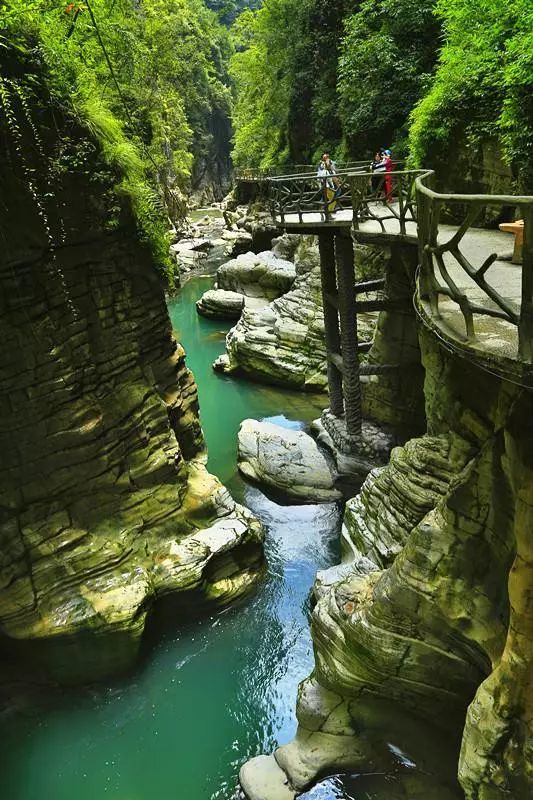 1672aea5779.jpg-w1030