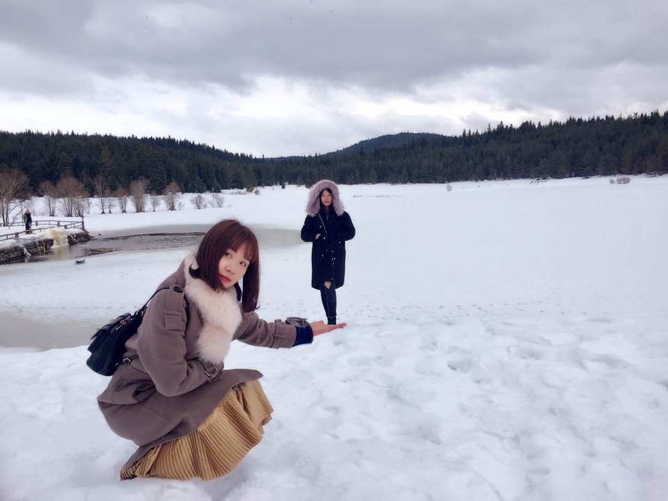 B3449E23-858A-4C85-A409-E9B8837BCC81