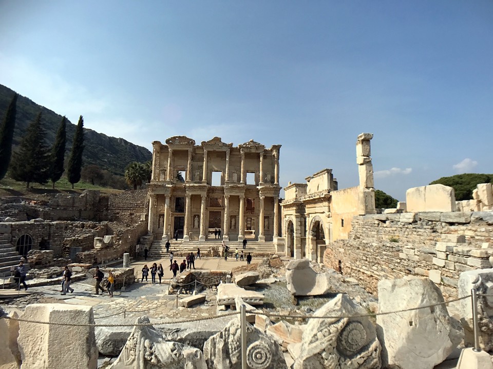 8A374E73-E4D5-472C-B4AB-1940BE1FEA68