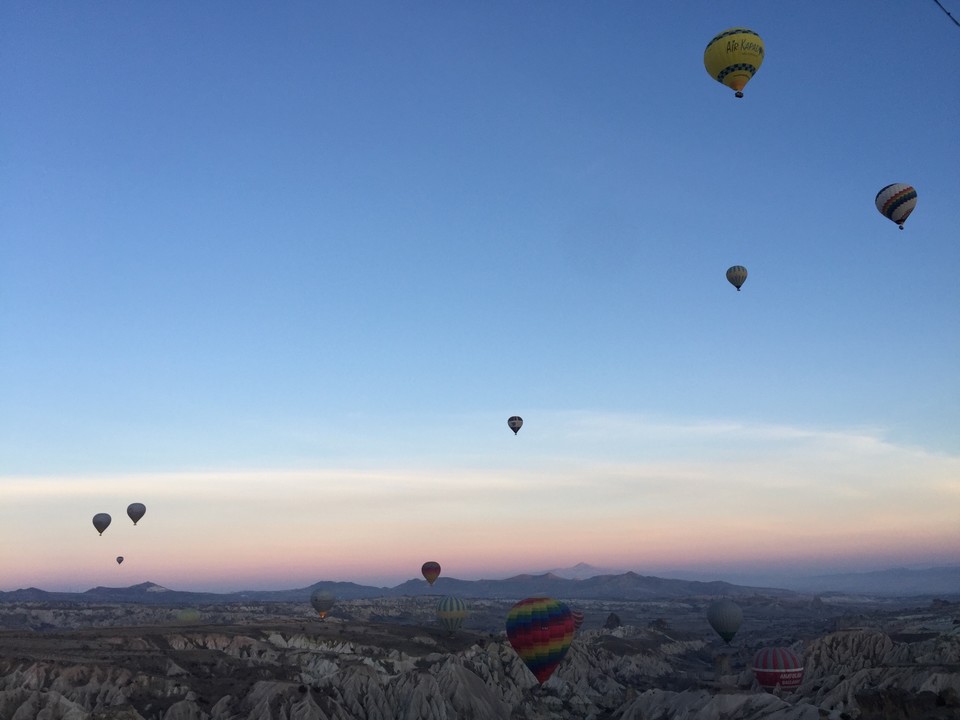 E5DFEAFE-0BCA-44FD-B4B3-E90D0C640C3F