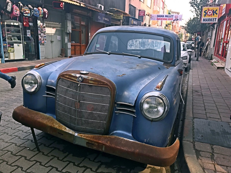 7F272869-DCF6-4AC1-8236-6A5D250791FD