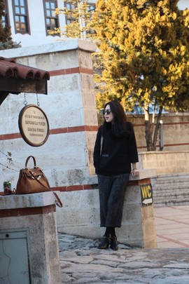 CF660950-C6CE-4A5F-988F-07DDD728918D