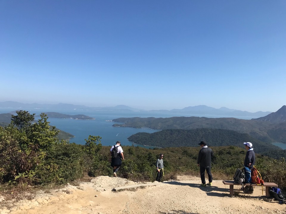 A1F3F8D9-9934-4C19-B96C-60A938CF2FD8