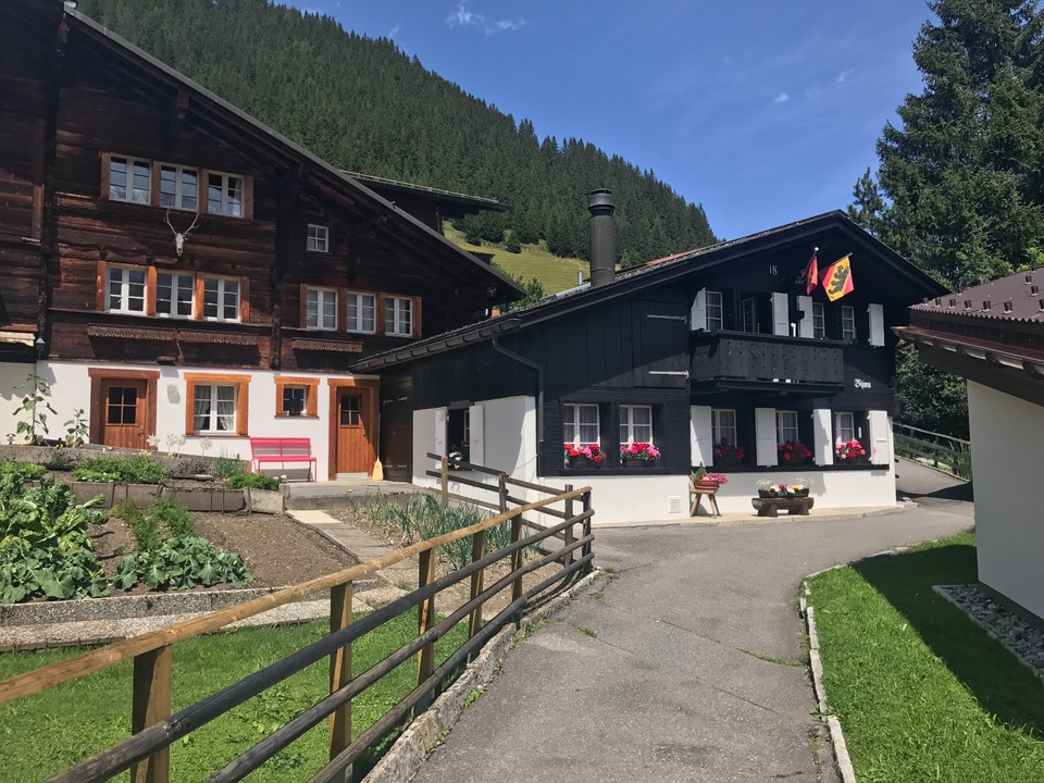 F2A48394-C244-4038-9590-2B1A7095A55B