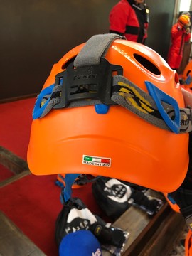 390D3DB6-C3E9-45EB-8B02-78AA89425FD6