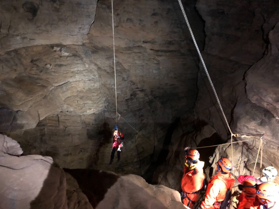 1F92712C-D91E-438C-A695-6F2584F2BCB8