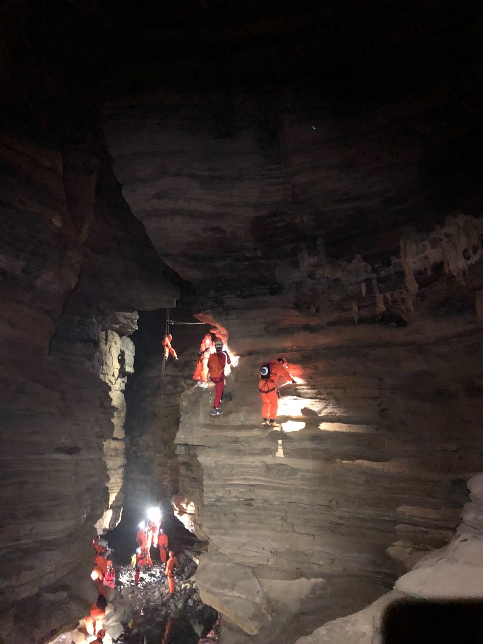 D42B95A2-D9FE-48D9-92CE-528325CC47B4