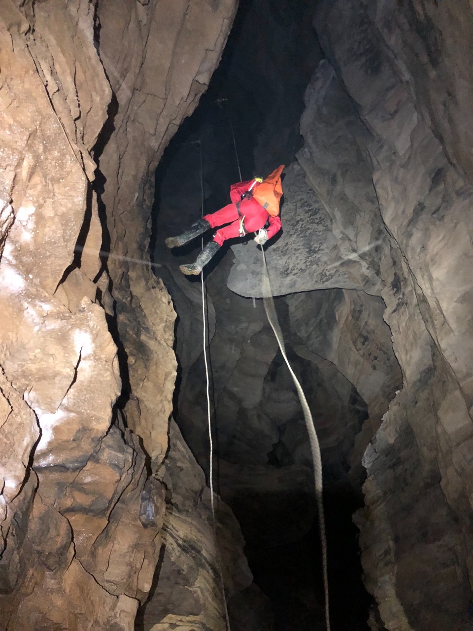 FB10285A-C553-46A2-8FE4-1107147AB5C8