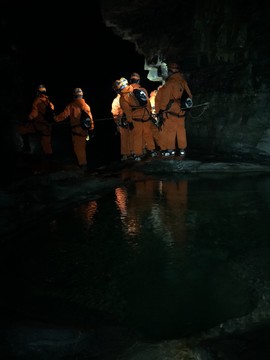 213D86AA-1DFA-42D6-82E3-8B1702A9D4E4