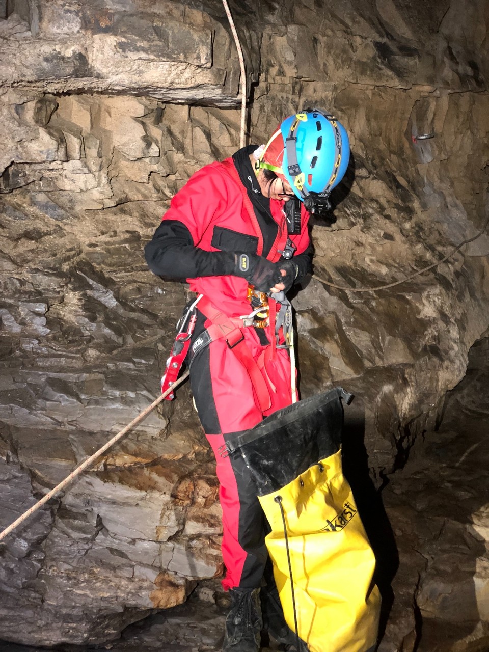 FF46B9C4-E2B0-4B10-92FD-B84F3617A4FC