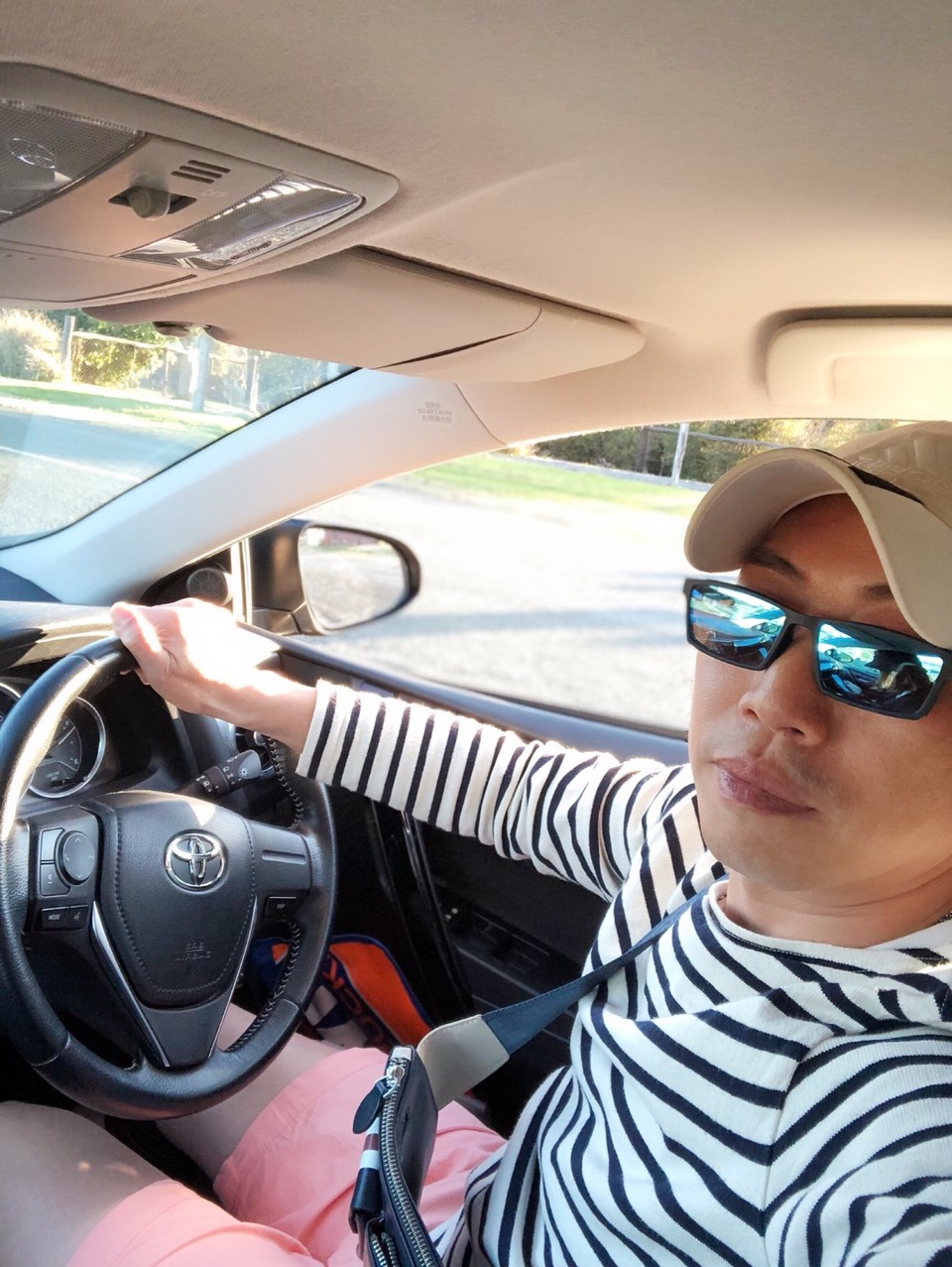 6E1B0570-A7D9-4AFD-AEA2-4F6540D1D064