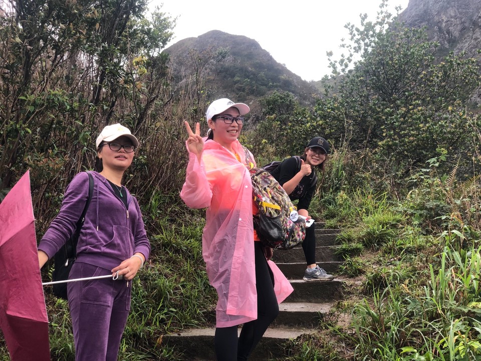 FB19C596-9128-4F23-B381-F46B1D6064E3