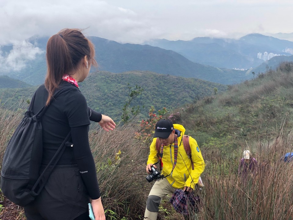 8D898591-8A6E-496D-B92B-4667389CBFCE