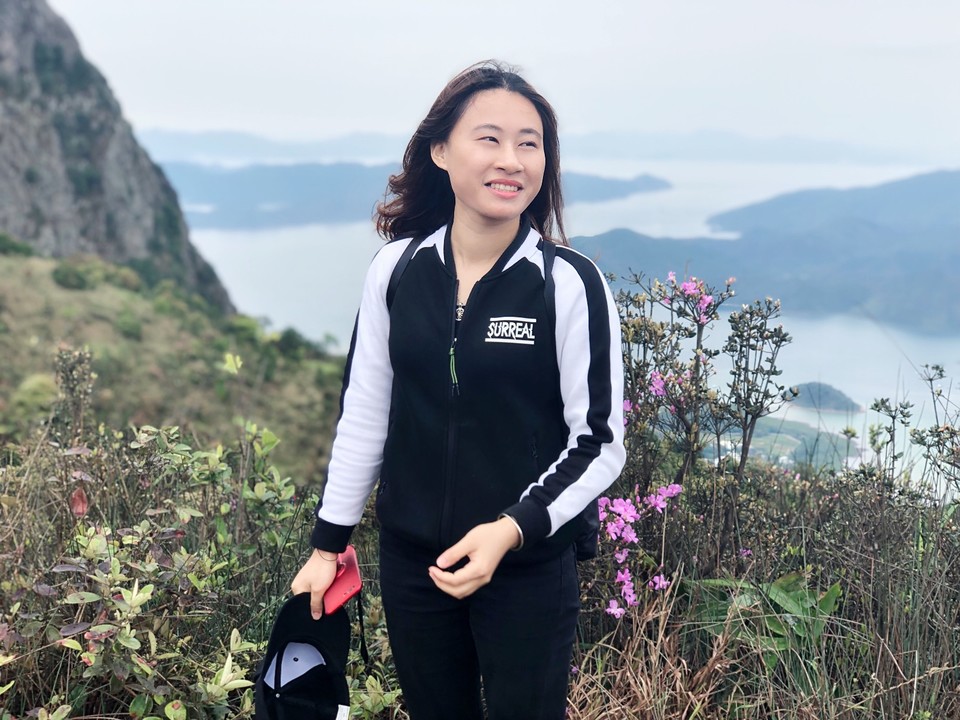 C5AFEC89-C033-4513-A0DC-7D405CC25FBF