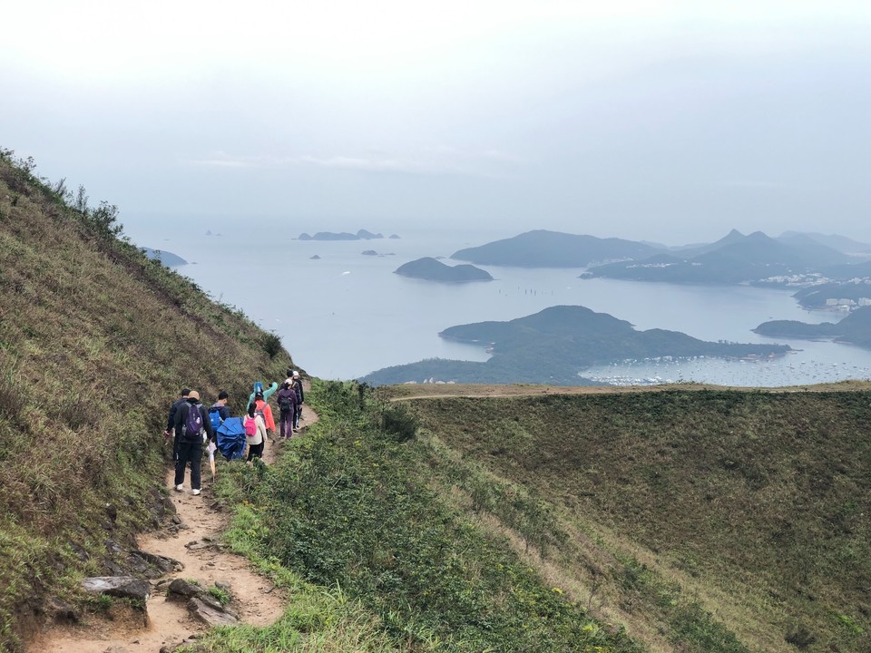 A4AE125A-9F96-41C1-BC49-5F3D04F3B2B6