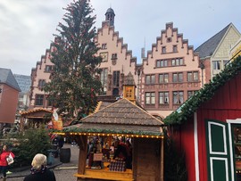 99E41A37-38E3-4D2B-95FE-343FC965B856