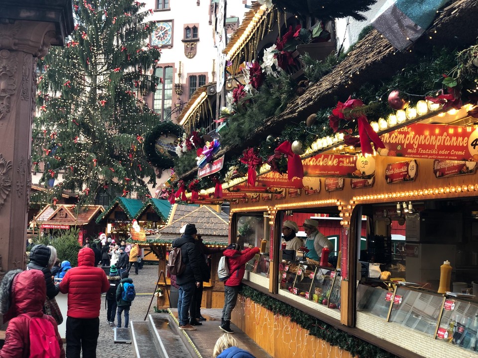 1E08984E-6B1E-40D2-9AF7-95D16D2B8AD5