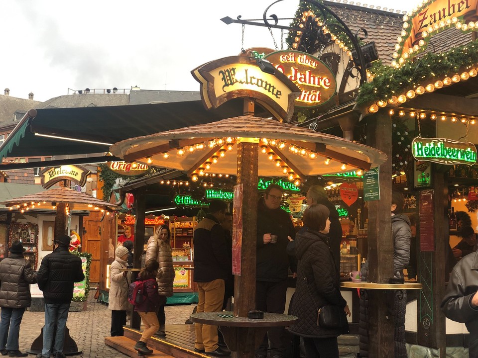 ADD34853-C7ED-4D7D-8E8B-27453A73F227