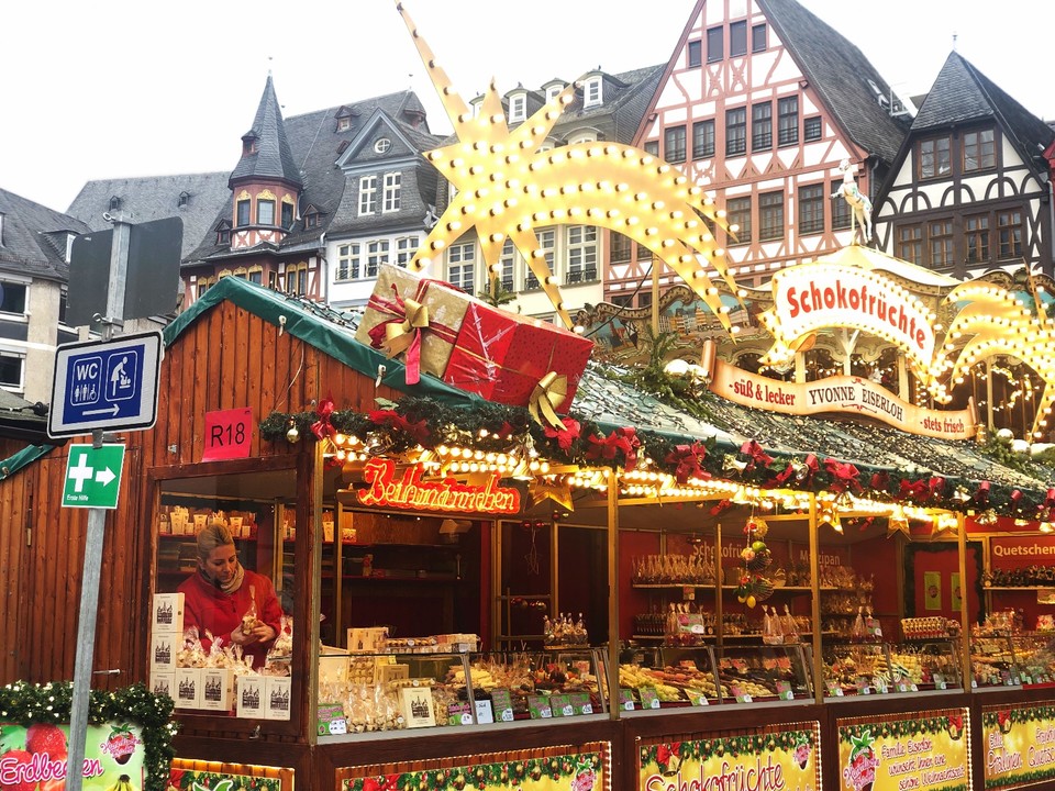 F5F84BD1-4C04-4880-AA44-E72342C0D8D7