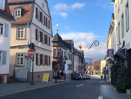 197F122B-6962-4881-A926-36630C9E5099