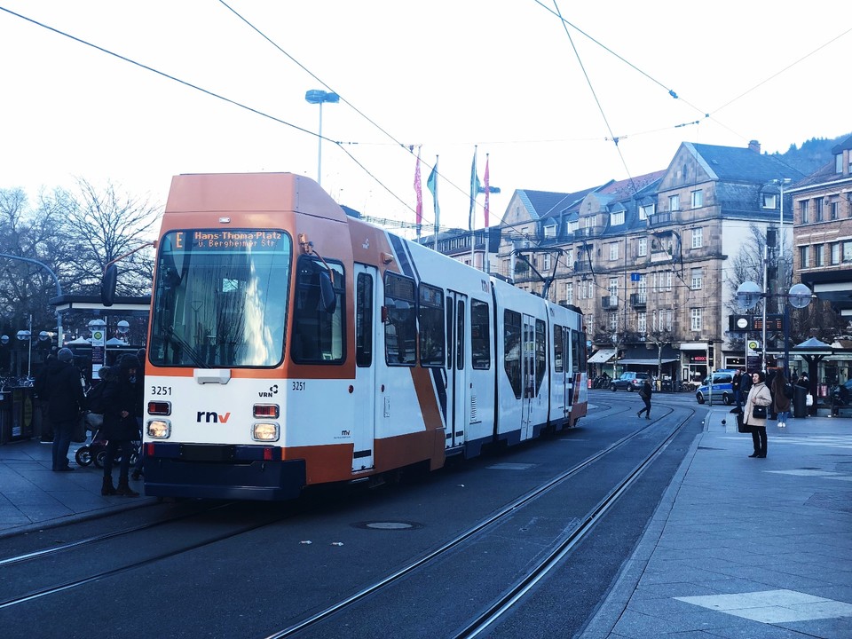 34D3B37E-856B-4F42-840F-D67D08317A69