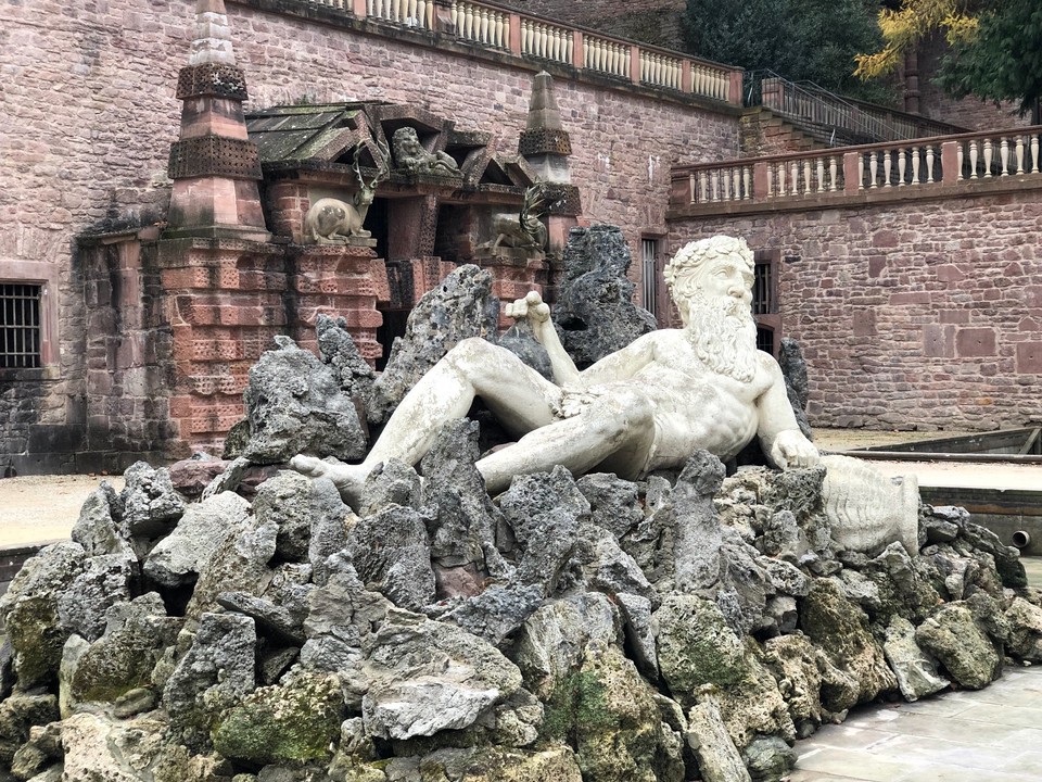 5C5D568D-64D3-467B-B6B4-B30C6ECDFB06