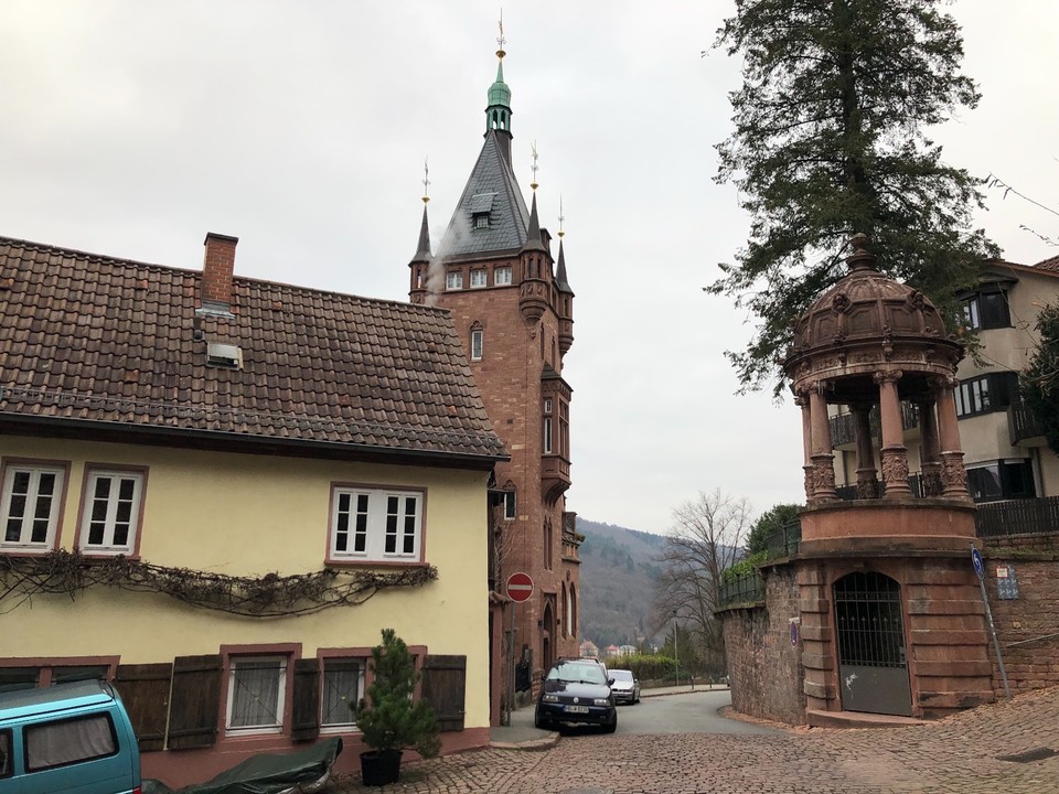 B68B2C2B-4D69-48BB-B976-9A2BB196AB4C