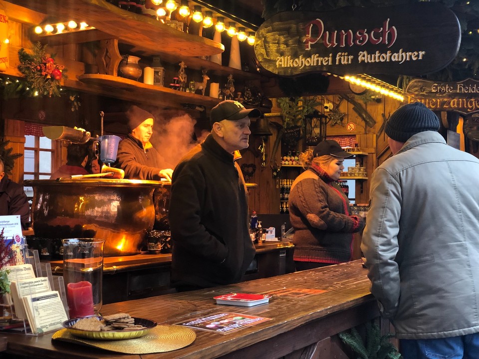 974EC098-B8B7-4178-8853-757DB41F1193