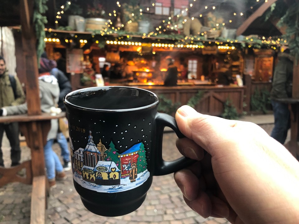 FD492476-FB2E-4AD6-B747-B60F8D9C8E4D