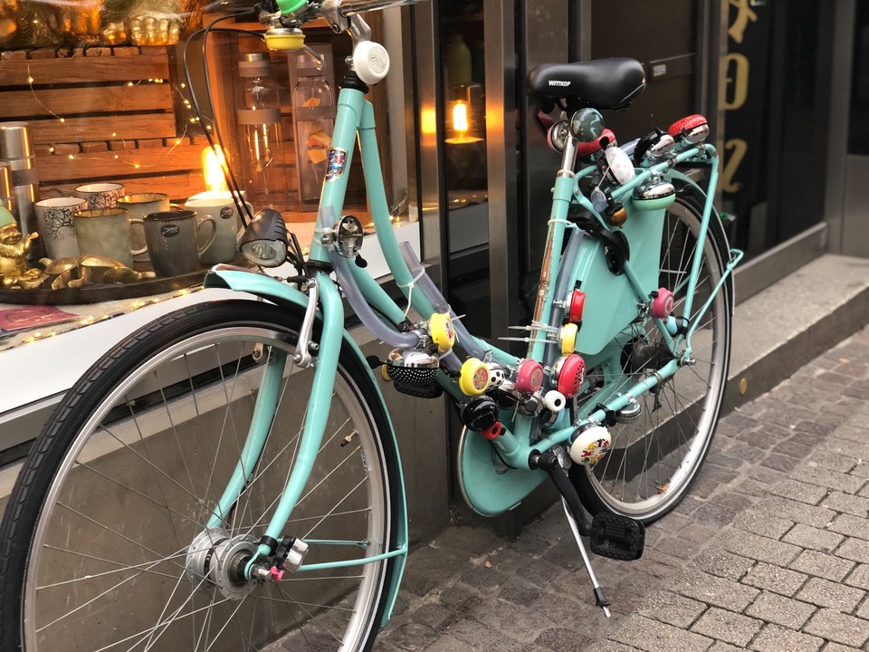 3E6AE22F-0B3F-4625-B798-030AFDAAAB45