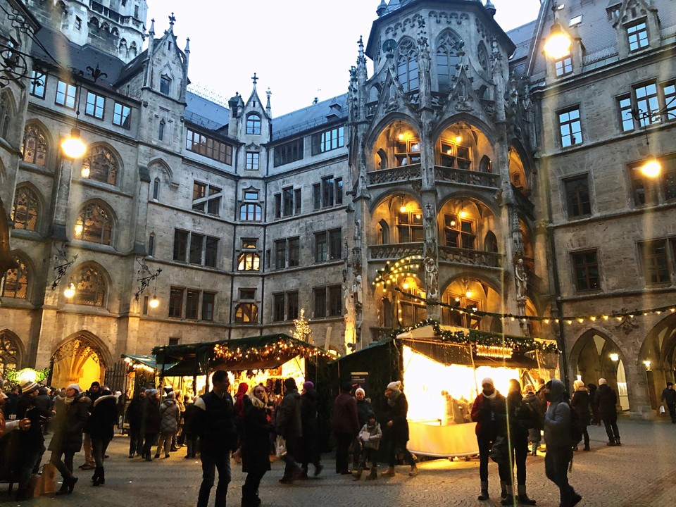 CB1CC4B5-77D6-4DD0-8E1C-58FD1356F86B