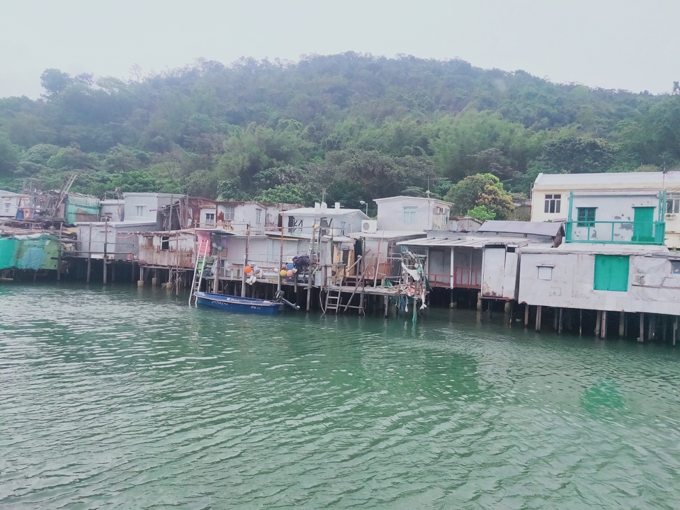 F7585591518201879759471065565299