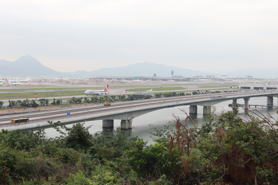 mmexport1557052473672