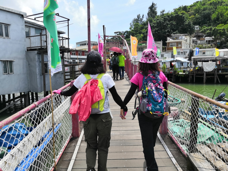 mmexport1560150565365