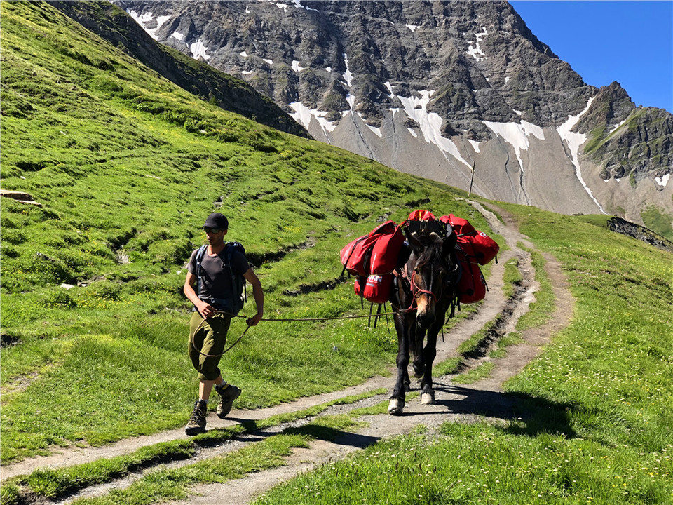 TMB欧洲环勃峰徒步图片