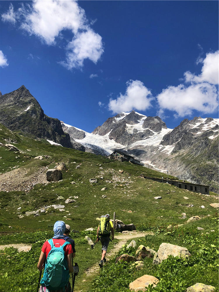 TMB欧洲环勃峰徒步图片