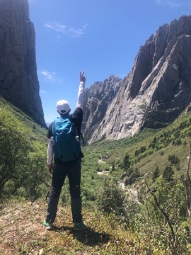 9CAD3D32-7FE3-4F60-A16F-ECD6580224BB